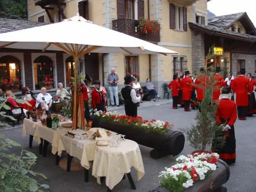 Hotel Dei Camosci