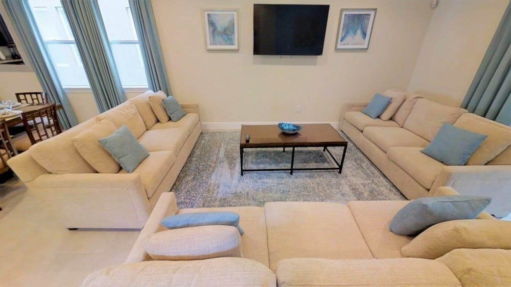 ACO PREMIUM – 8Bd with Private Pool and Spa (1756)
