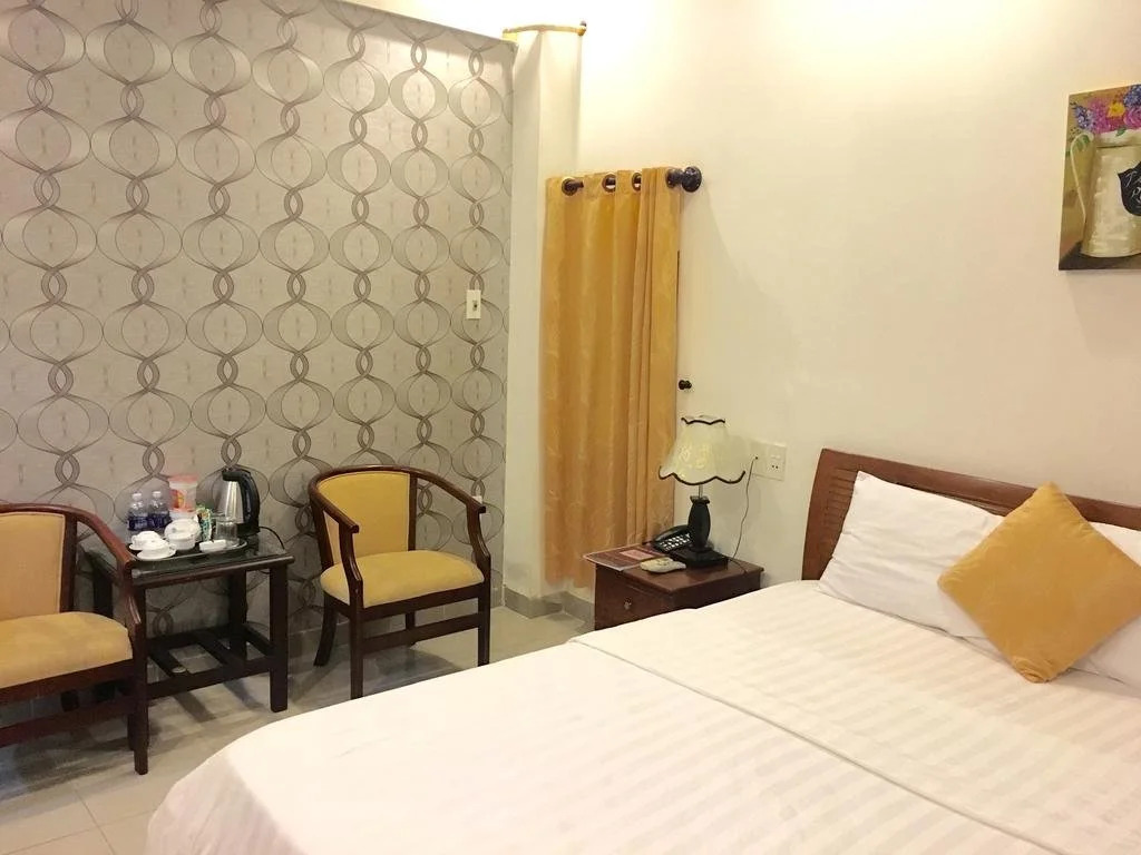 Lighting Hotel