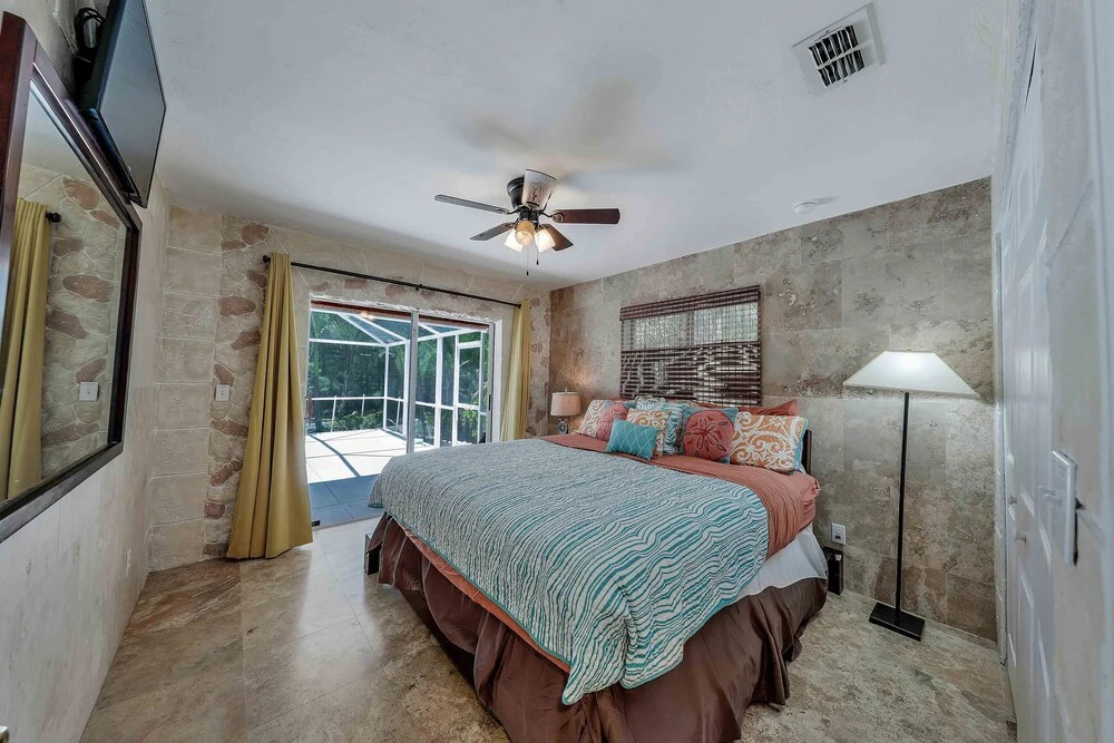 Palm Breeze 1035