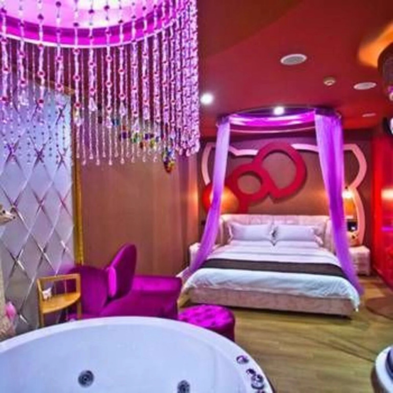 2099 Hotel
