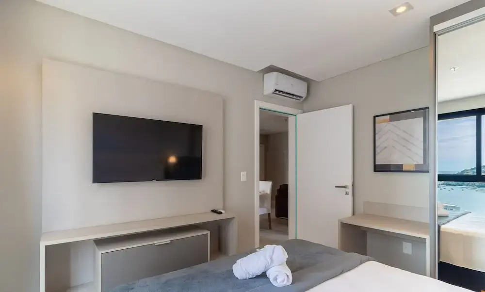 MHF II - Apts Variados em Prédio com Vista para o Mar em Itapema