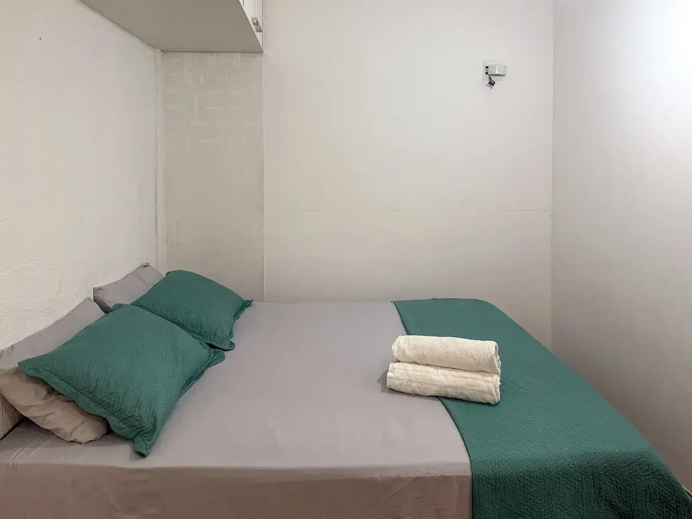 Spacious apartment on Copacabana beach