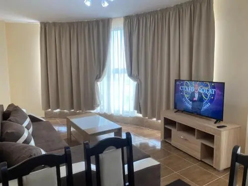 Golden Sea View Apartments 1