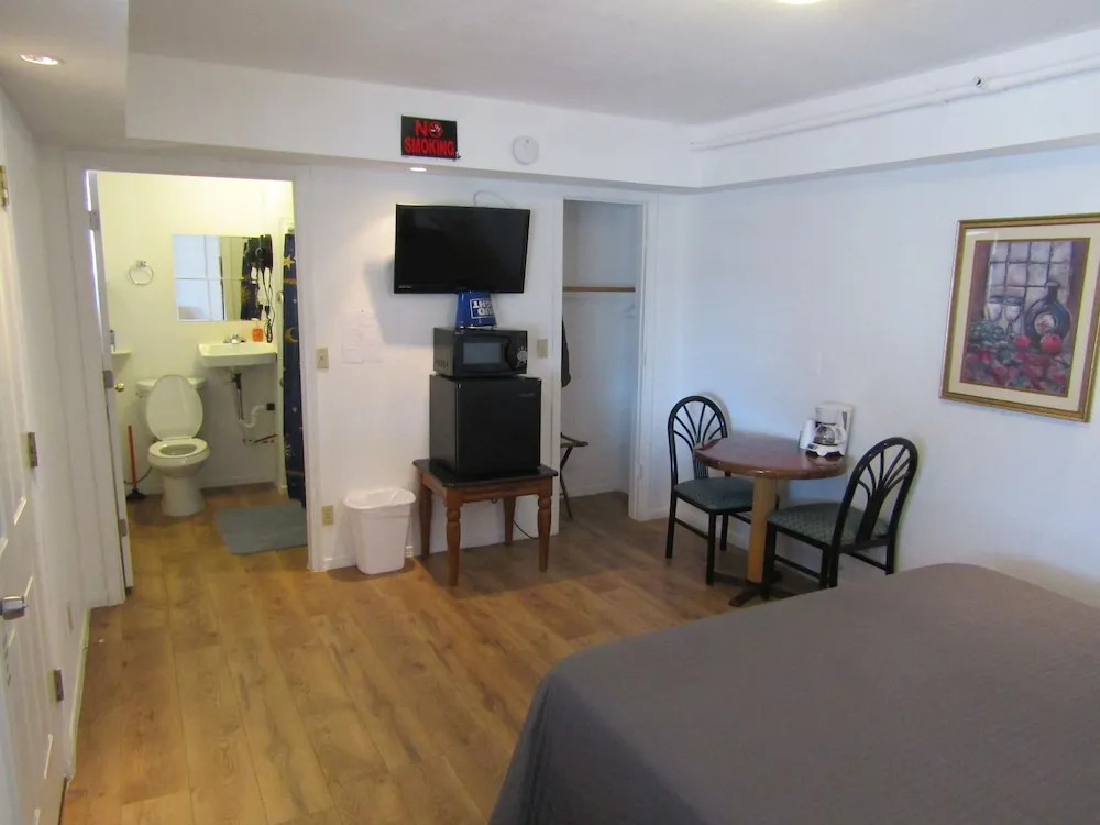 K7 Bed & Breakfast