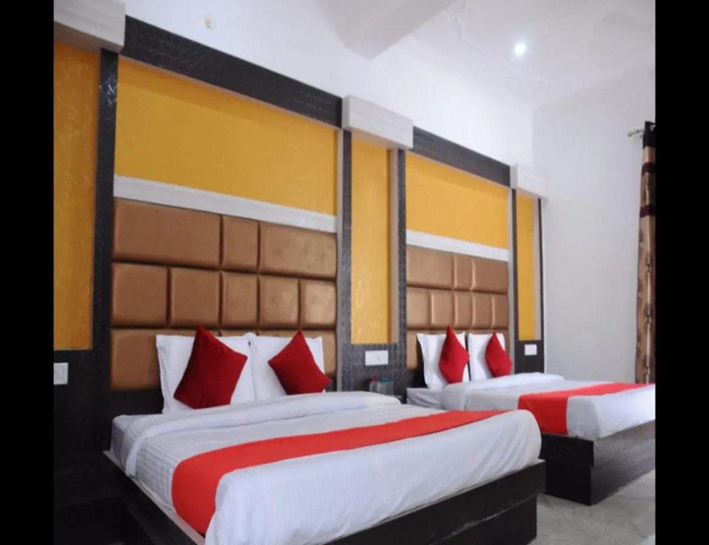 Hotel lords Paradise