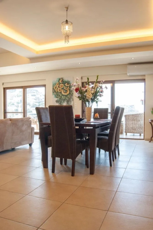 Apartment Villa Omega
