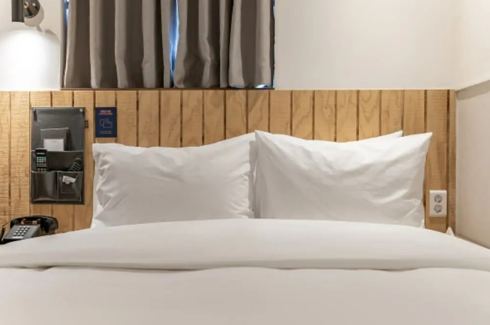 Just Stay Hotel