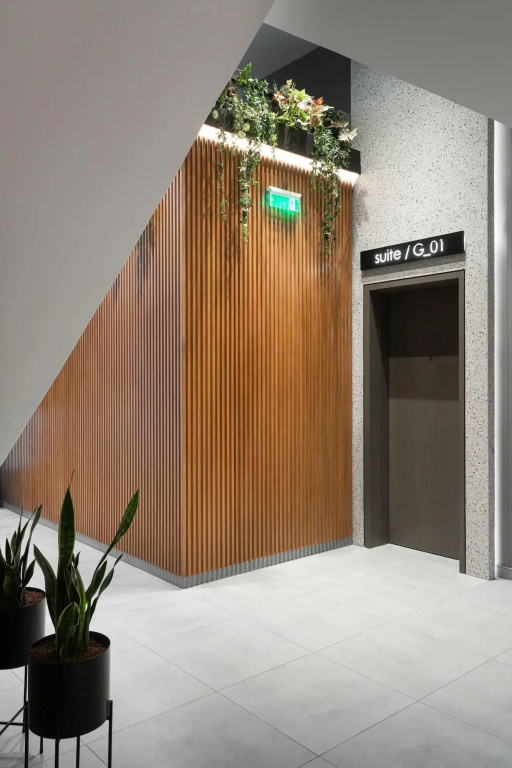 11 Enteka Acropolis Suites