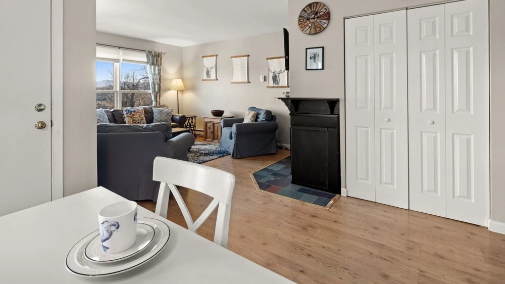 73 North Lynx 4 Bedroom Condo by Redawning