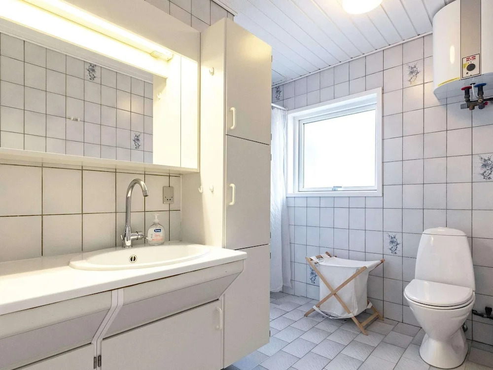 8 Person Holiday Home in Jerup-by Traum