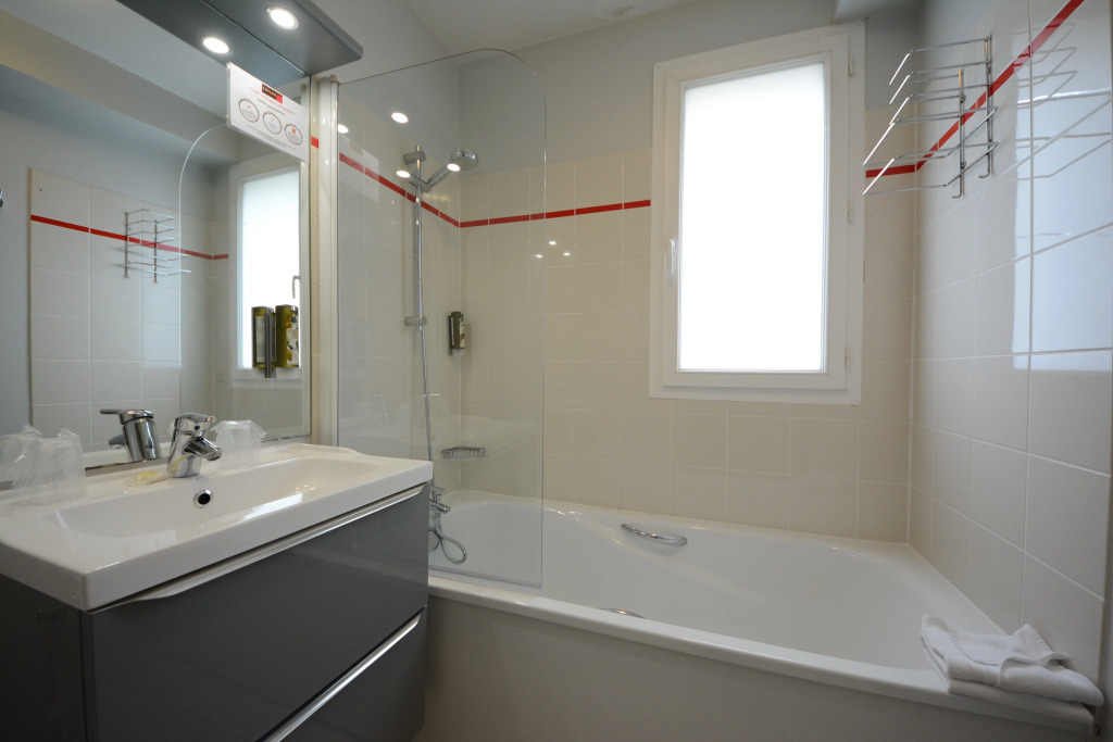 Hotel Cerise Chatou