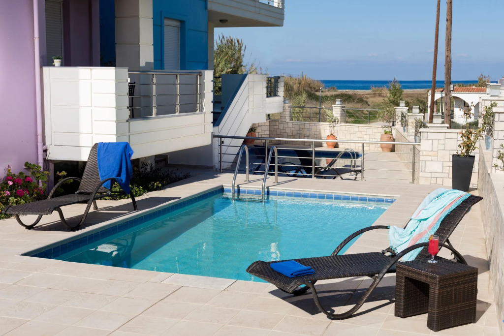 Kronos Villas