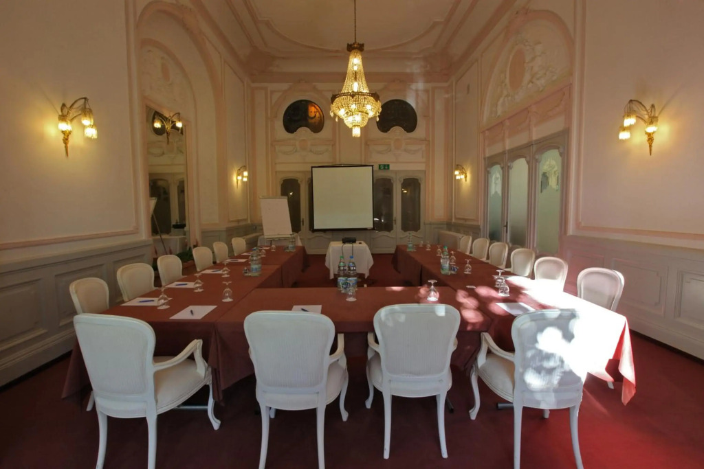 Hôtel du Grand Lac Excelsior