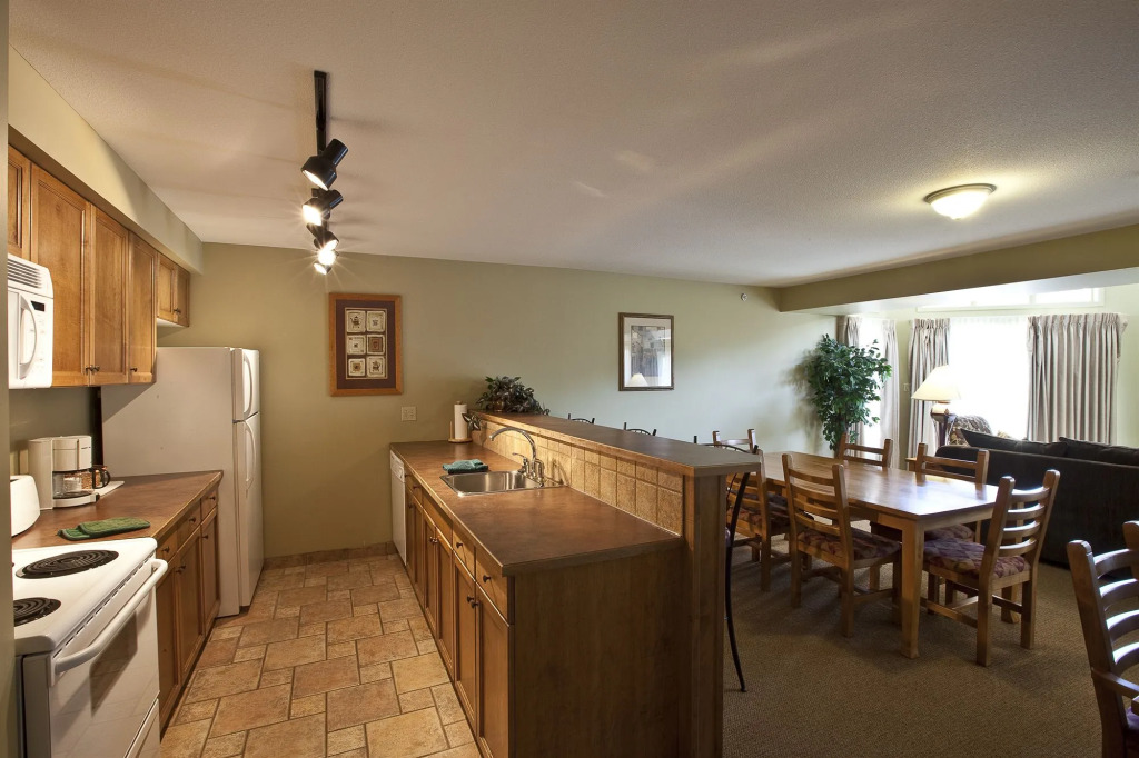 Polaris Lodge