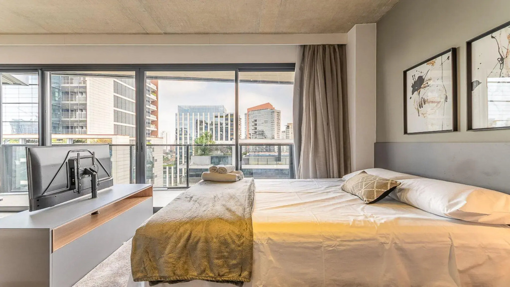 Studios luxuosos no Itaim Bibi com vaga de garagem