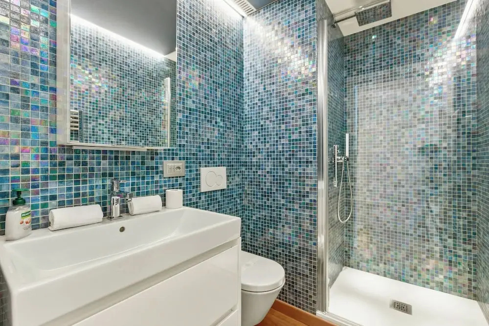 Generoso Luxury Lake View Suite in Lugano