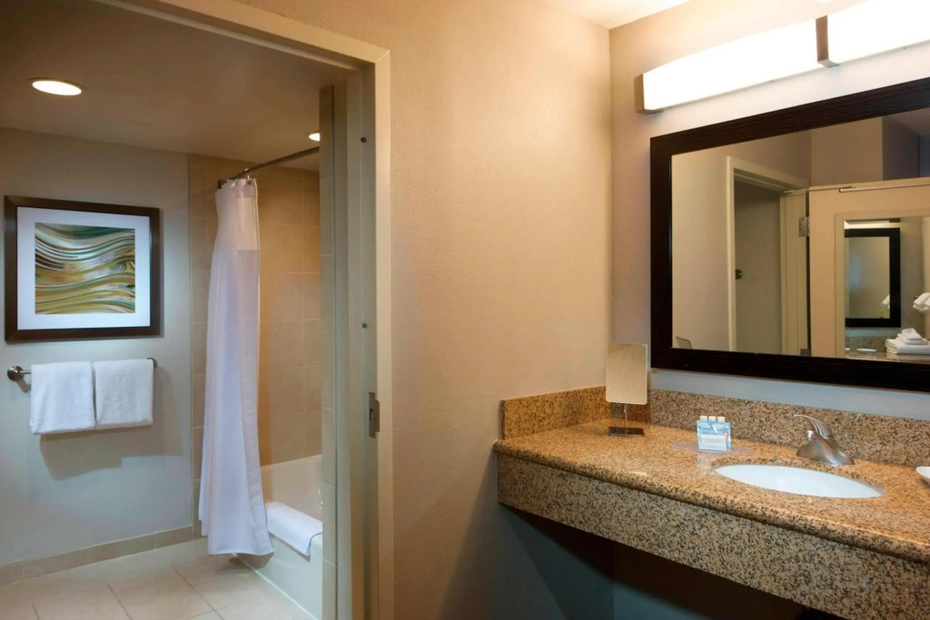 Courtyard by Marriott Jackson