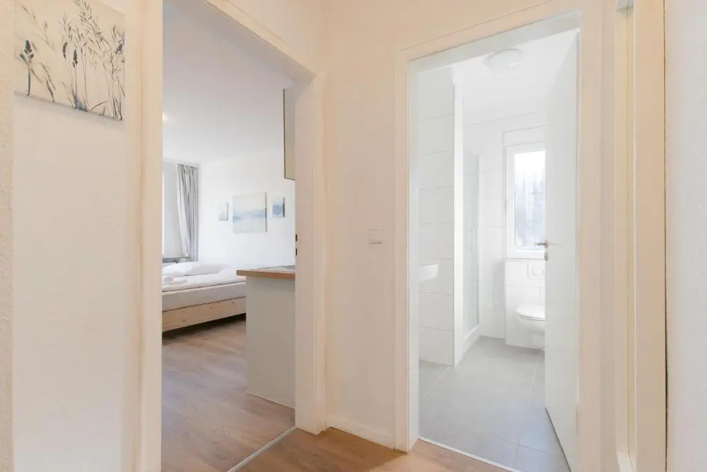 T&K Apartments - Studio Apartments - 22 min MESSE DUS & Airport DUS