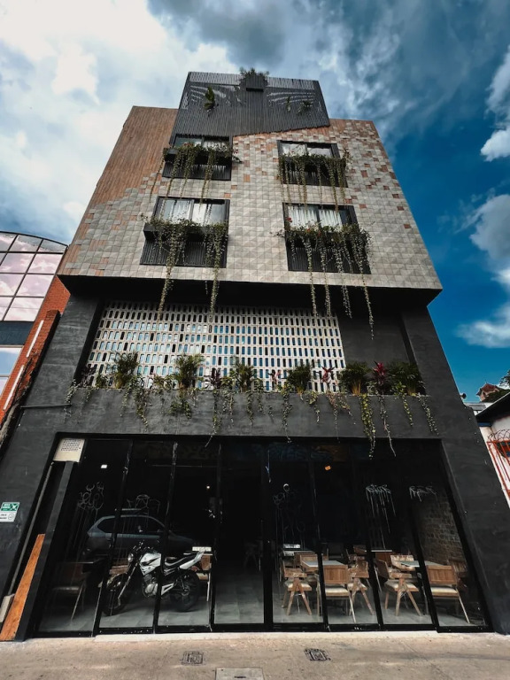 Hotel Zelva Negra