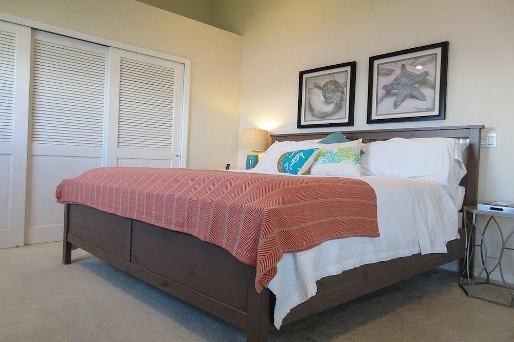 Paradise Bay Villa 3 Bedrooms 3 Bathrooms Home