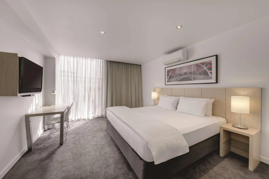 Travelodge Hotel Melbourne Docklands