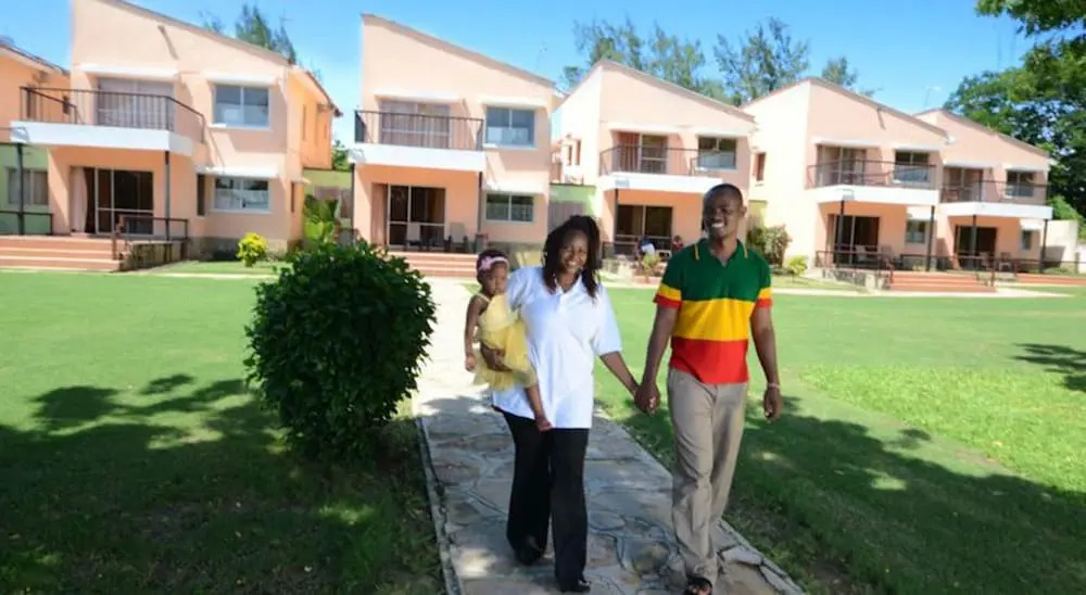 Tour Mombasa all day and Relax Enjoying the Amenities
