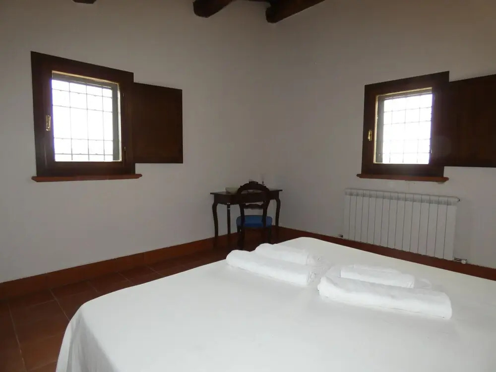 Scappo In Umbria, Casale le Stelle Num003