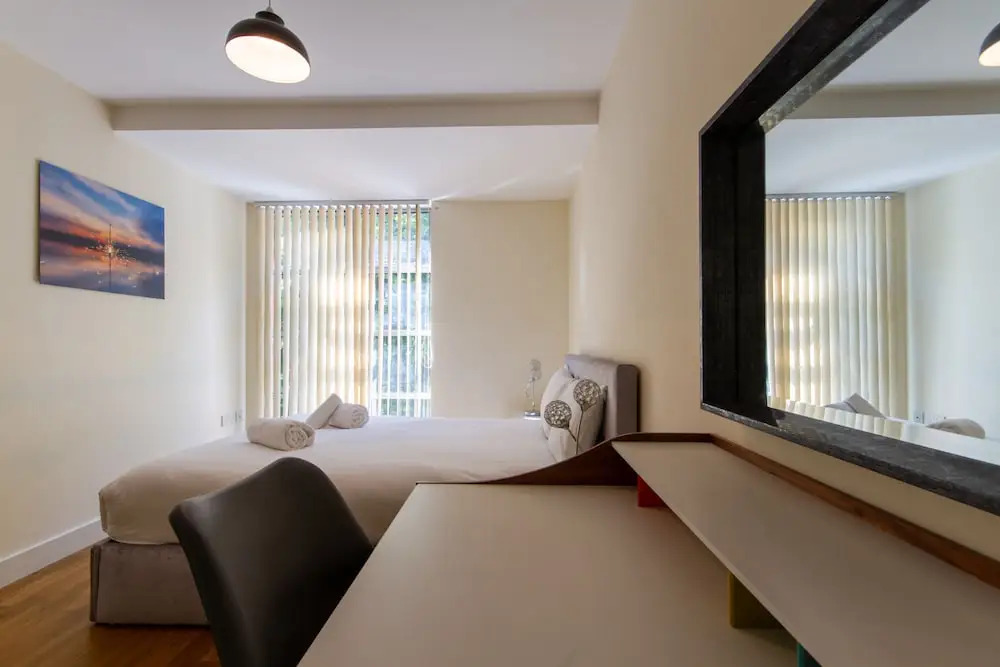 TP Apartments - St Paul's