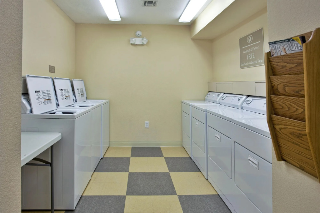 Candlewood Suites Lake Charles-Sulphur by IHG