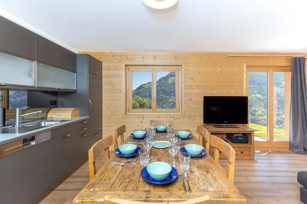 Chalet Le Cerf New Build Stylish Stay