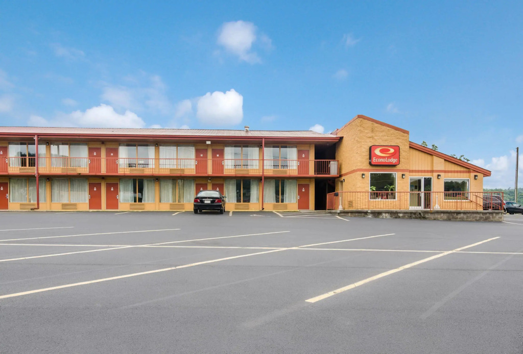 Econo Lodge Marion I-81