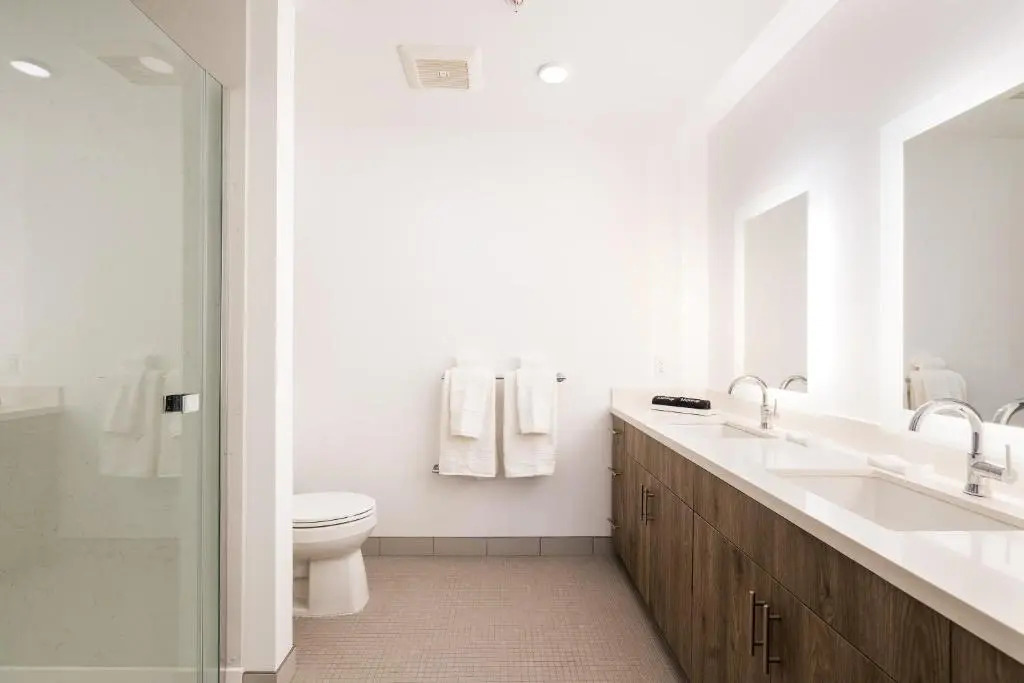 Mint House Menlo Park by Kasa