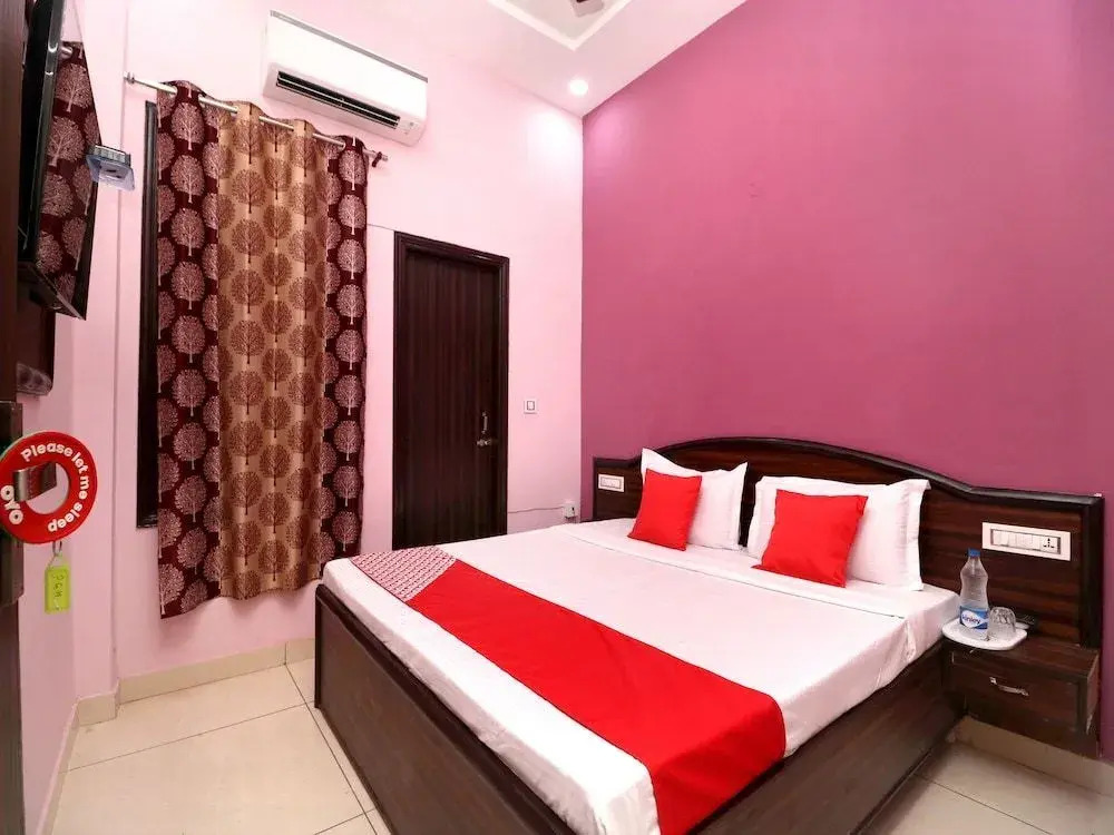 Pryag Guest House By OYO Rooms