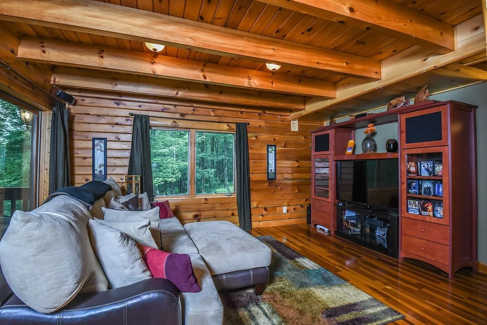 Cabernet Chalet