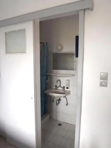 ELEFTHERIA rooms
