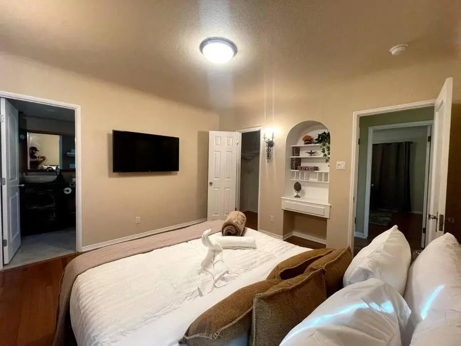 Fairy Tale 3BR House