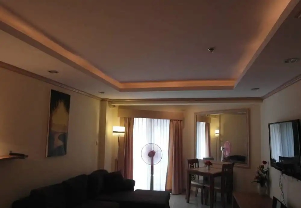 Jomtien Beach Condominium A2 F12 R13