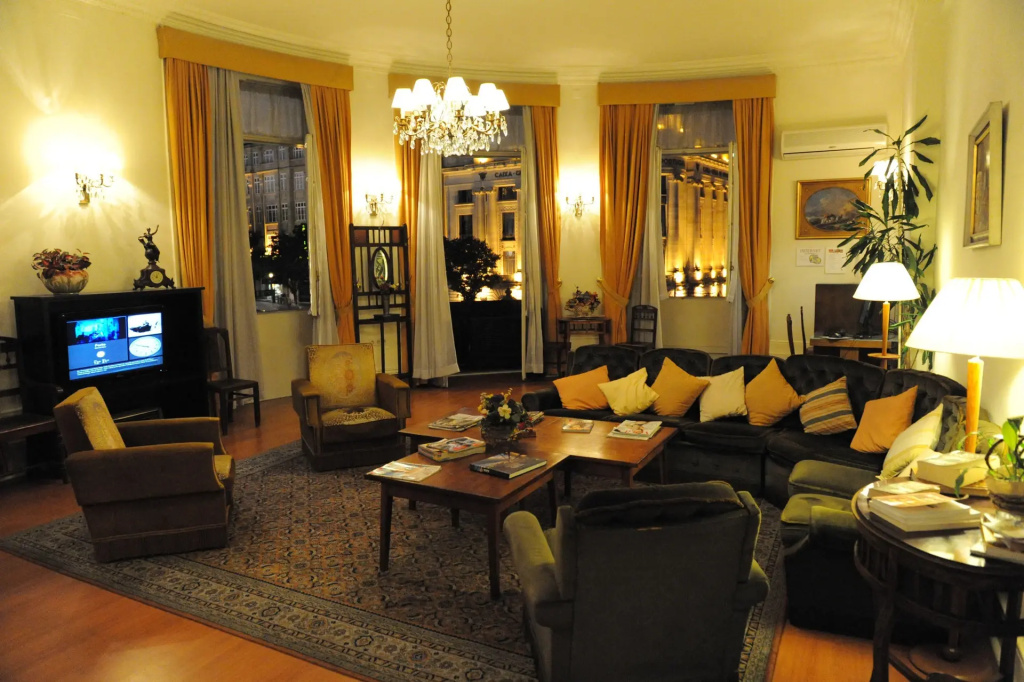 Hotel Aliados