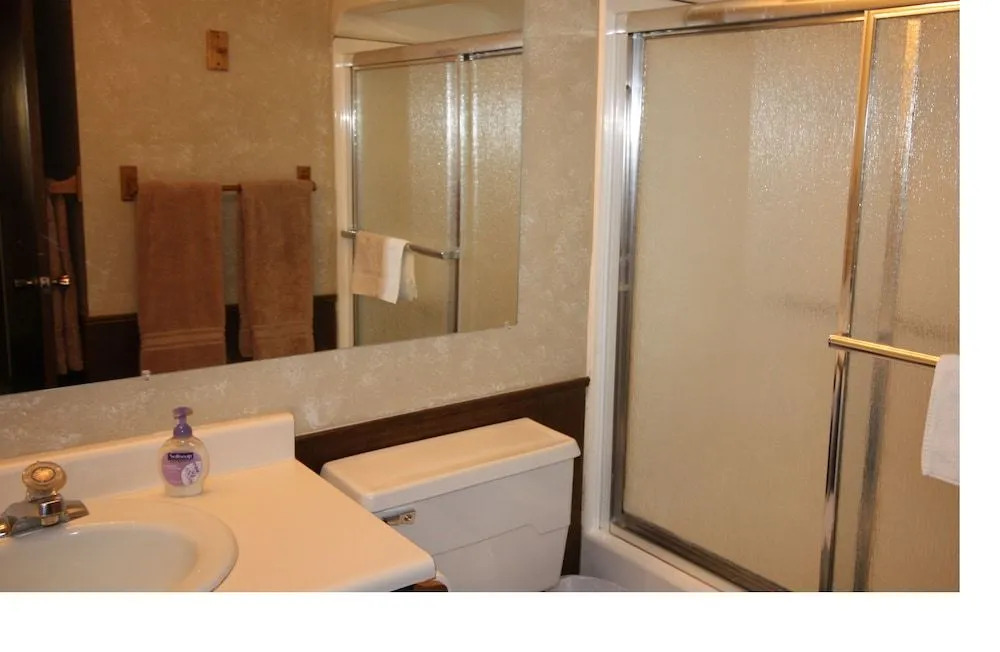 Four O'clock Lodge B14 1 Bedroom 1 Bathroom Condo
