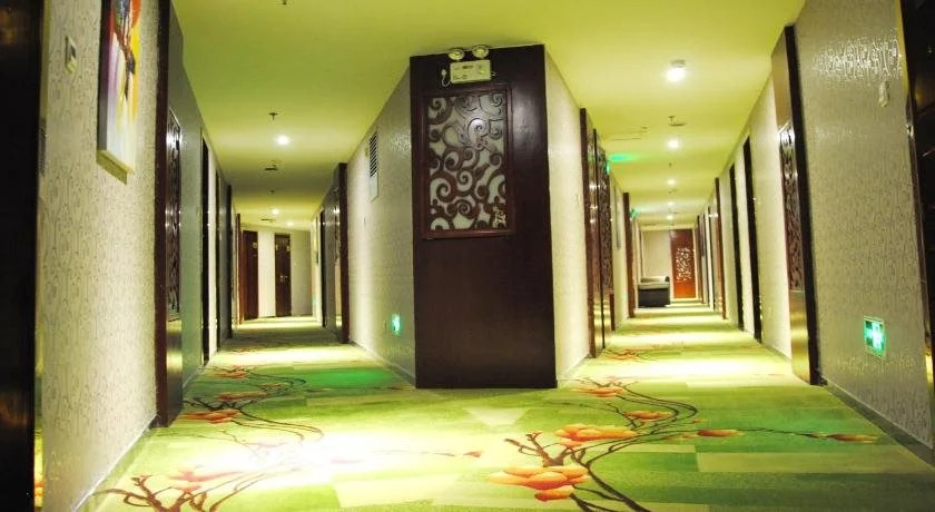 Golden Holiday International Hotel