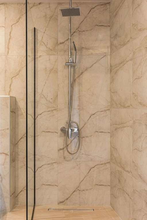 Makris Luxury Rooms
