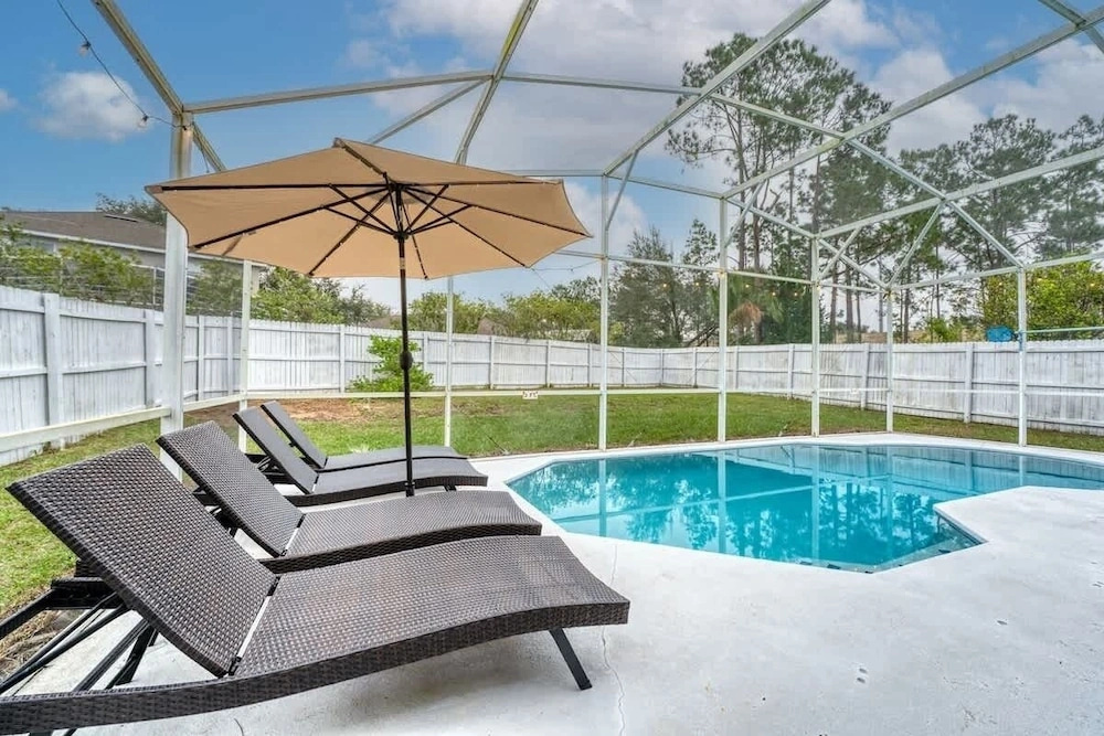 Wildlife Themed Villa 4 Bd Pool Near Disney 4 Bedroom Home