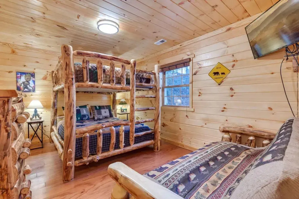 Luxury Mountain Lodge By Heritage Cabin Rentals