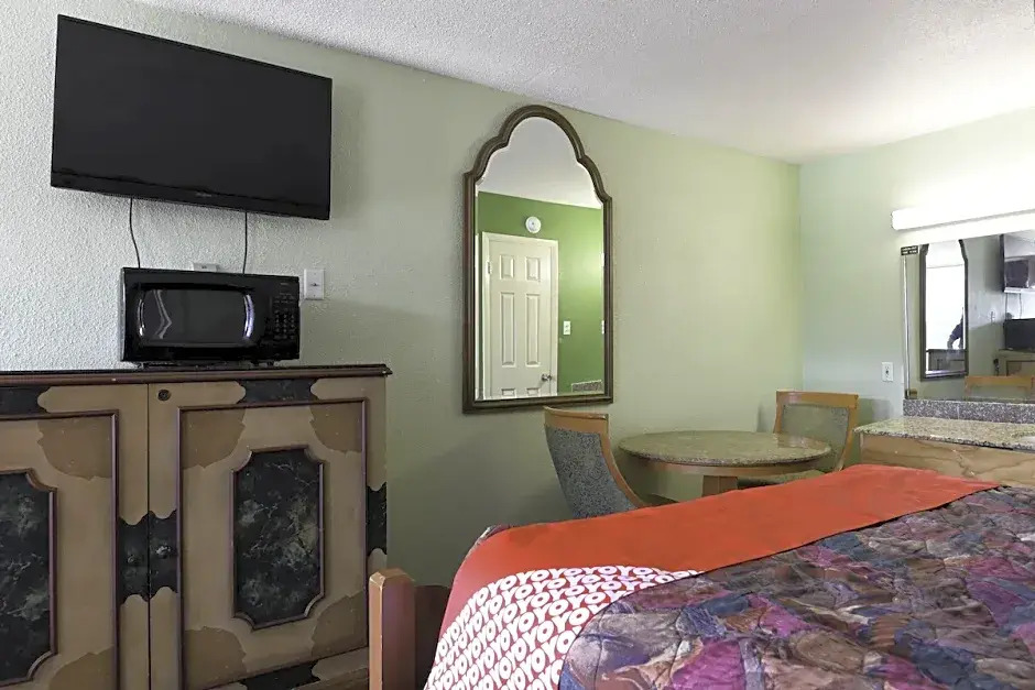 Hotel Valdosta GA I-75 & St Augustine Rd
