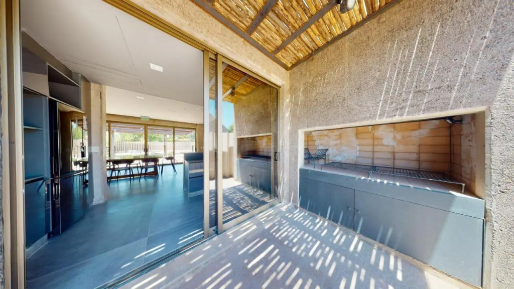 Liniers Green Apartments
