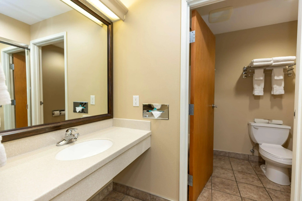 Best Western Lodge at Rivers Edge
