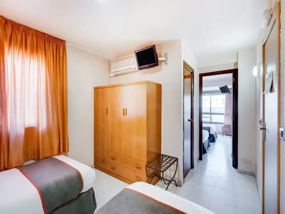 OYO Hostal Luci-Mar