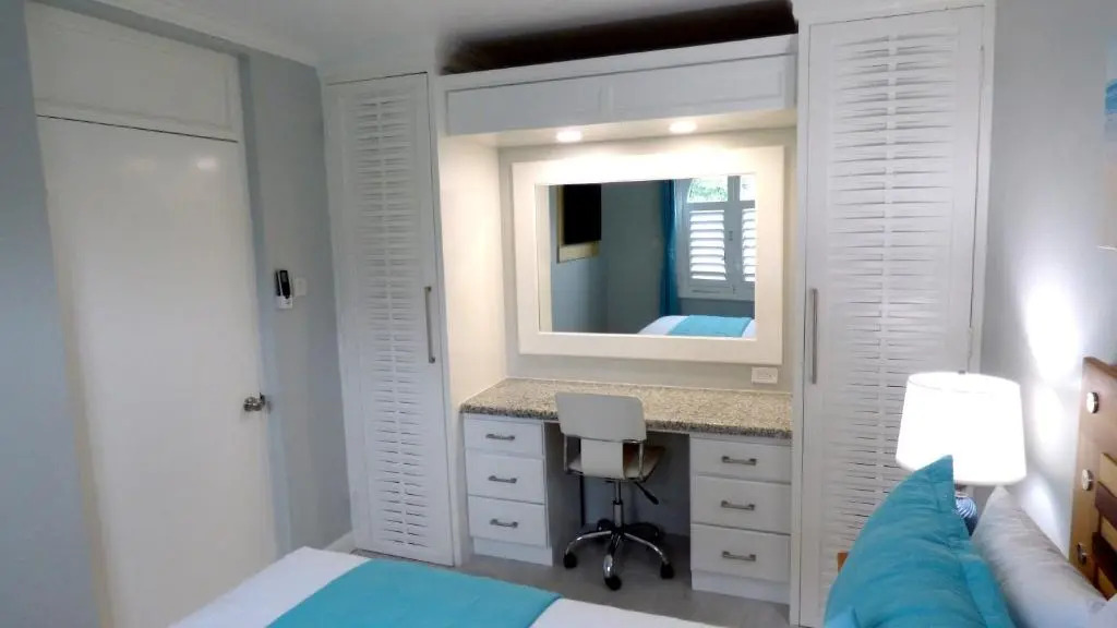 Beach One Bedroom Suite A29