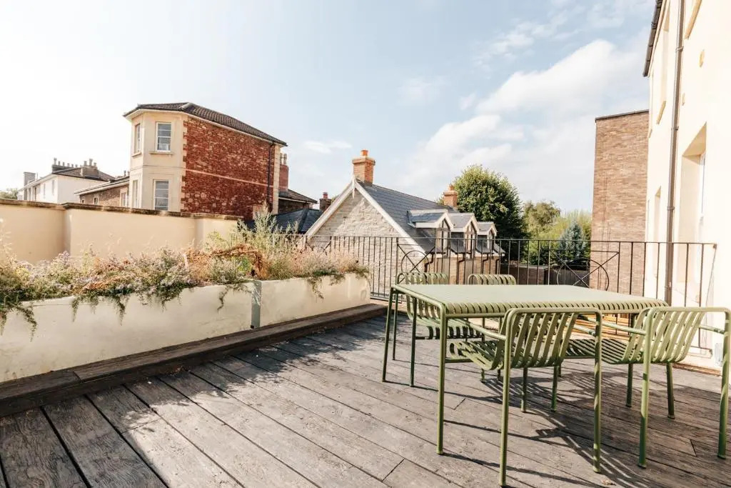 Redland Suites - Apartment 3